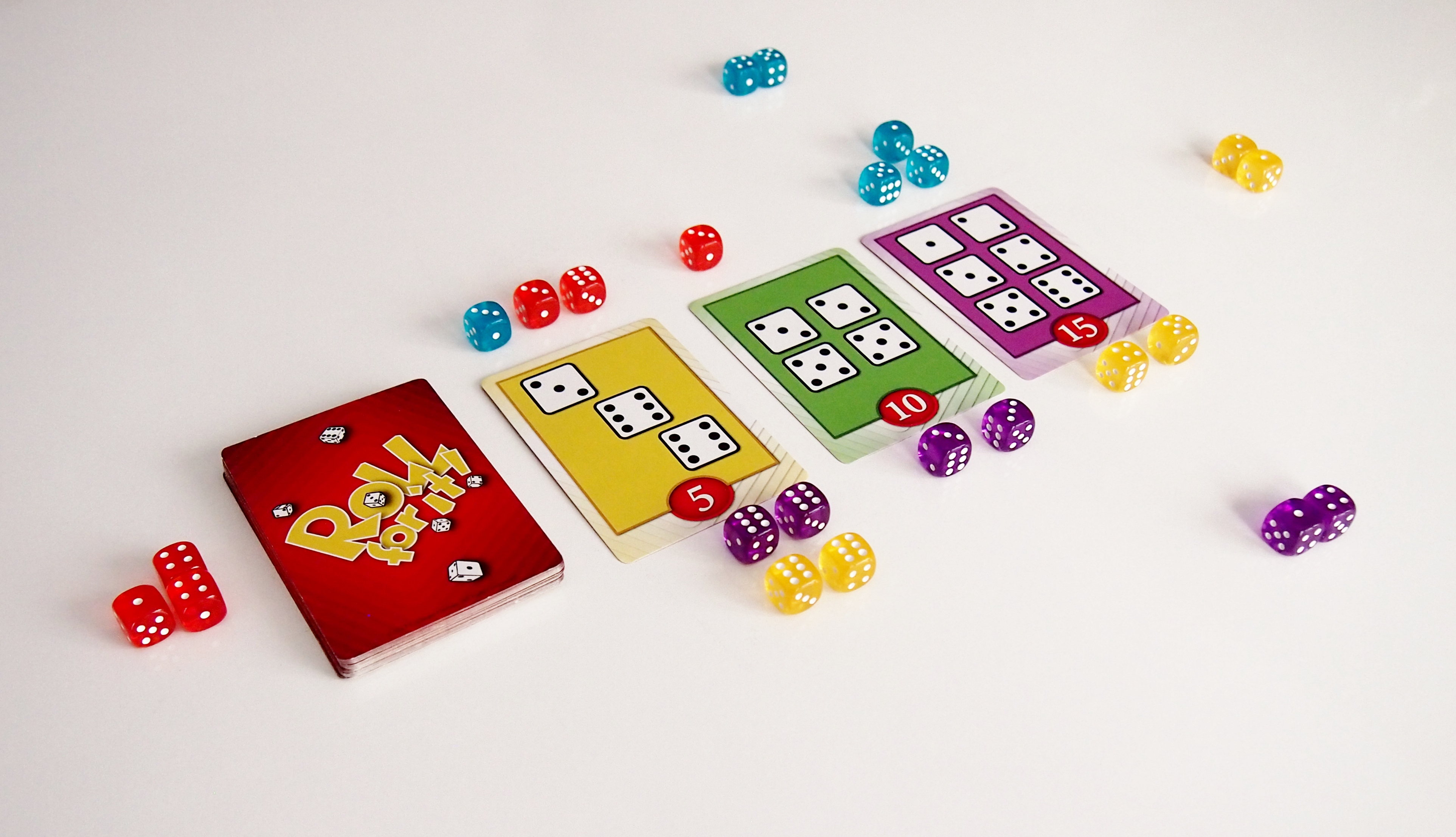 Las partidas de 4 jugadores llenan de colorido la mesa. 