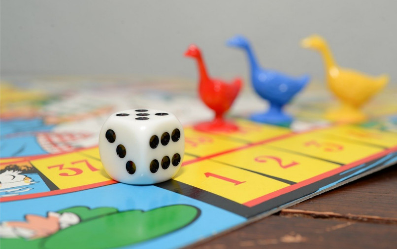 Disfruta Con Los Juegos De Mesa En Una Navidad Atipica Consola Y Tablero