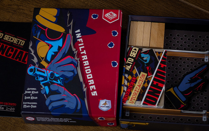 Infiltraidores juego