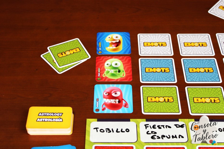 Emots